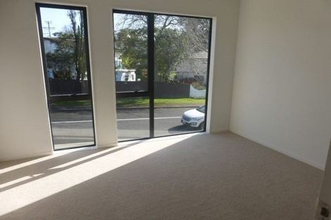 Photo of property in 1d Quincey Place, Massey, Auckland, 0614