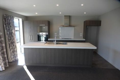 Photo of property in 92 Beaumont Drive, Rolleston, 7614