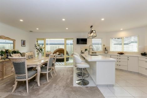 Photo of property in 4 Morley Street, New Plymouth, 4310