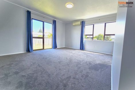 Photo of property in 40 Simcox Street, Otaki Beach, Otaki, 5512