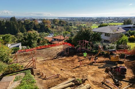 Photo of property in 16 Dysart Road, Otumoetai, Tauranga, 3110