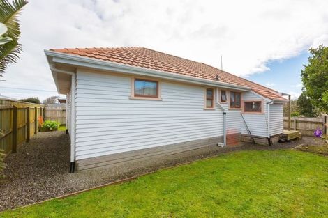 Photo of property in 3/241 Omata Road, Spotswood, New Plymouth, 4310