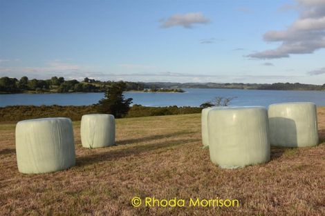 Photo of property in 47 Matahehe Lane, Tinopai, 0593