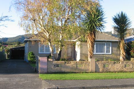 Photo of property in 12 Totara Street, Wainuiomata, Lower Hutt, 5014