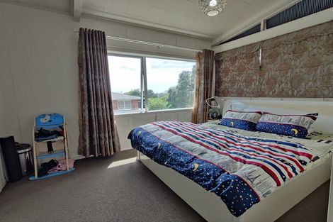 Photo of property in 5 Portadown Avenue, Pakuranga Heights, Auckland, 2010