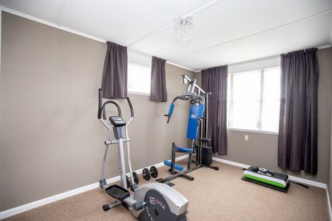 Photo of property in 54 Pipiroa Road, Ngatea, 3503