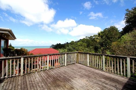 Photo of property in 30 Lewis Street, Blockhouse Bay, Auckland, 0600