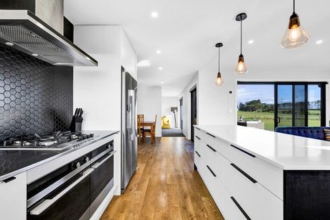 Photo of property in 108 Flint Road, Stratford, 4332