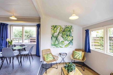 Photo of property in 10 Weathers Place, Taradale, Napier, 4112