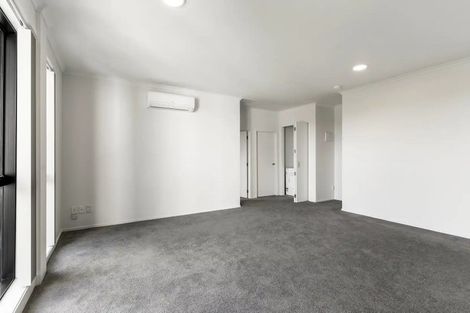 Photo of property in 9/130 Stancombe Road, Flat Bush, Auckland, 2016