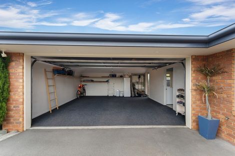 Photo of property in 8 Wychbury Street, Spreydon, Christchurch, 8024