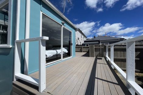 Photo of property in 2 Nikau Street, Newtown, Wellington, 6021