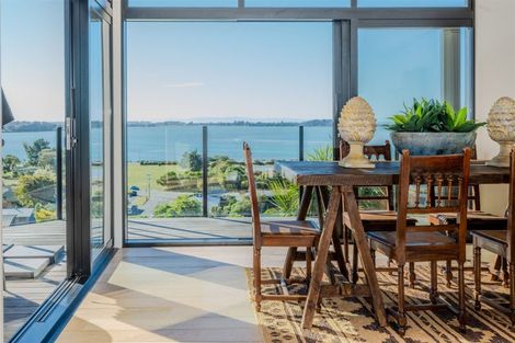 Photo of property in 29 Soleares Avenue, Mount Pleasant, Christchurch, 8081