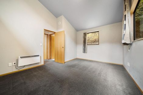 Photo of property in 221b Fernhill Road, Sunshine Bay, Queenstown, 9300