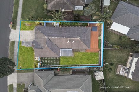 Photo of property in 16 Turnberry Drive, Wattle Downs, Auckland, 2103