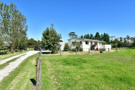 Photo of property in 37 Te Pua School Road, Helensville, 0875