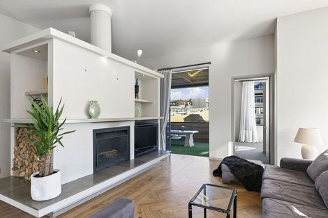 Photo of property in 5/5 Tory Street, Te Aro, Wellington, 6011