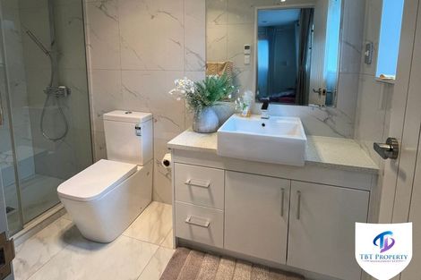 Photo of property in 69 Rosewell Crescent, Flat Bush, Auckland, 2019