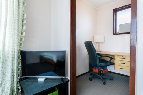 Photo of property in 5/26 Islington Avenue, New Lynn, Auckland, 0600