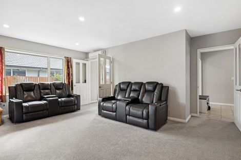 Photo of property in 21 Welsford Street, Woodend, 7610