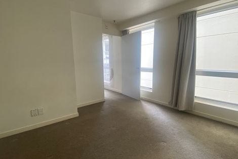 Photo of property in Terrace Heights Apartments, 5f/163 The Terrace, Wellington Central, Wellington, 6011