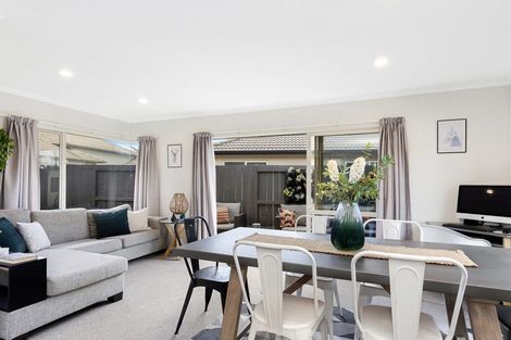 Photo of property in 88 Tuihana Drive, Papamoa Beach, Papamoa, 3118