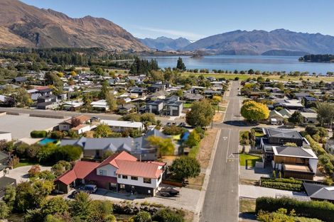 Photo of property in 87a Roche Street, Wanaka, 9305