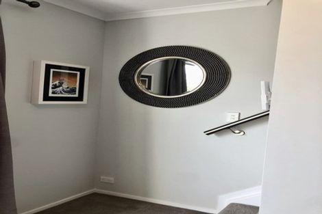 Photo of property in 47 Glidepath Road, Hobsonville, Auckland, 0616