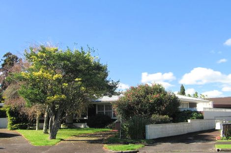 Photo of property in 11 Holden Place, Manukau, Auckland, 2025