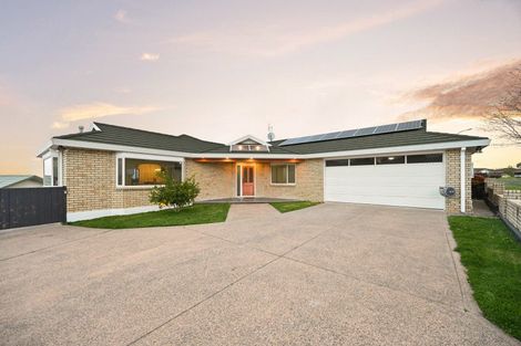 Photo of property in 33 Bartholomew Drive, Nawton, Hamilton, 3200