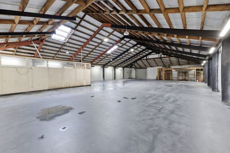 Photo of property in 43 Bathgate Street, South Dunedin, Dunedin, 9012
