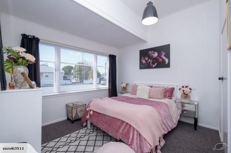 Photo of property in 3 Preston Street, Eltham, 4322