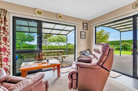 Photo of property in 325a Awai Road, Tarurutangi, New Plymouth, 4372
