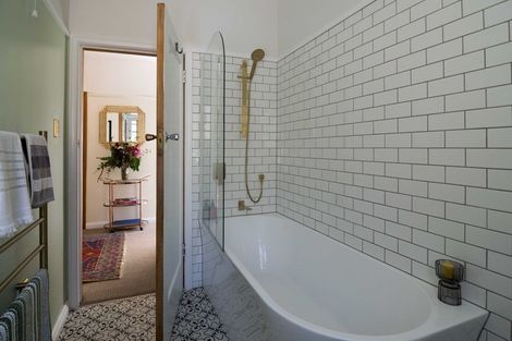 Photo of property in 2/332 Tinakori Road, Thorndon, Wellington, 6011