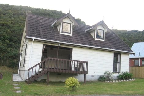 Photo of property in 5 Appleton Place, Karori, Wellington, 6012