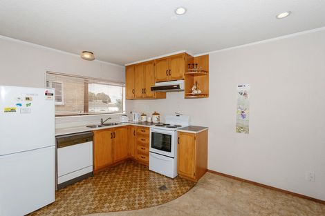 Photo of property in 1/170 Titirangi Road, New Lynn, Auckland, 0600
