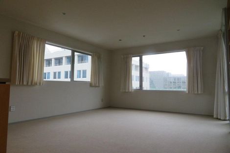 Photo of property in Sanctum Apartment, 10 Ebor Street, Te Aro, Wellington, 6011