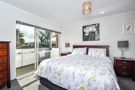 Photo of property in 12 Ilex Place, Totara Heights, Auckland, 2105