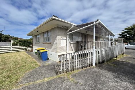 Photo of property in 13a Pamela Place, New Lynn, Auckland, 0600