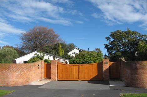 Photo of property in 11 Thornycroft Street, Fendalton, Christchurch, 8052