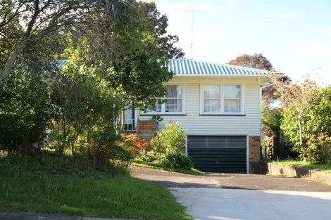 Photo of property in 5 Pegler Drive, Howick, Auckland, 2014