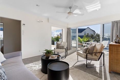 Photo of property in 19 Cherry Road, Bucklands Beach, Auckland, 2014