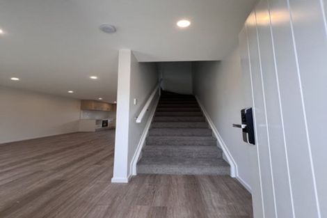 Photo of property in 7 Sheralee Place, Bucklands Beach, Auckland, 2014