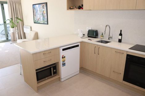 Photo of property in 8/19 Ocean View Road, Hillcrest, Auckland, 0627