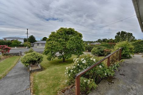 Photo of property in 52 Broughton Street, Gore, 9710