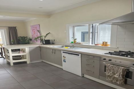 Photo of property in 332 Adelaide Road, Newtown, Wellington, 6021