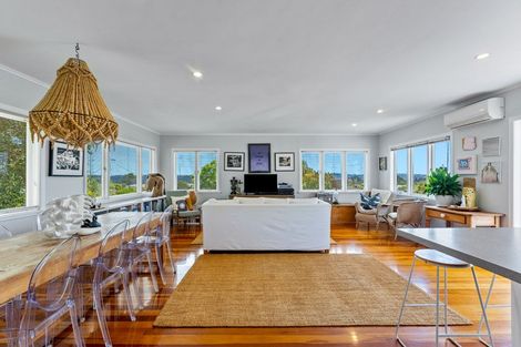 Photo of property in 1/73 Birkdale Road, Birkdale, Auckland, 0626