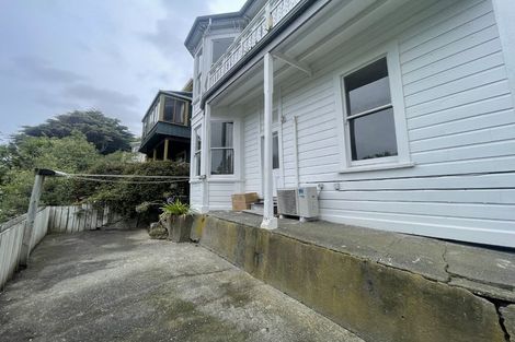 Photo of property in 111 Tasman Street, Mount Cook, Wellington, 6021