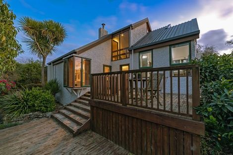 Photo of property in 36 Clifton Terrace, Fitzherbert, Palmerston North, 4410