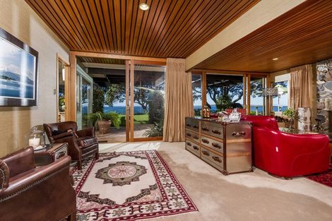 Photo of property in 275 Beach Road, Campbells Bay, Auckland, 0630